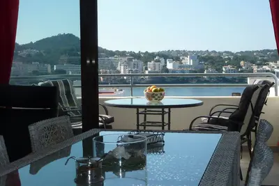 Image de Appartement moderne avec piscine partagée, Wifi, A \/ C et vue sur la mer à Santa Ponsa