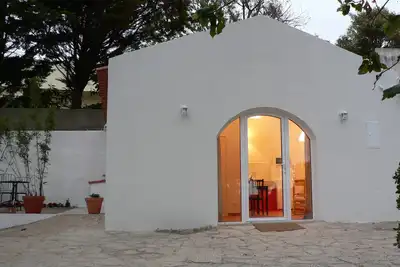 Image de Maison traditionnelle entourée d'un grand jardin près de la plage, Sintra et Cascais