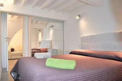 Image de \"Un baiser à Florence\": moderne et entièrement rénové au coeur de Florence