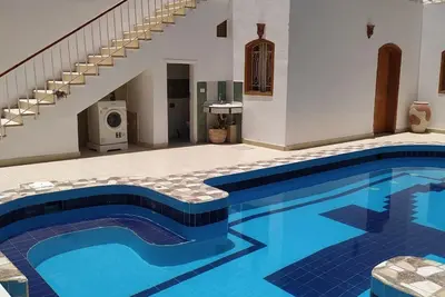 Image de Privé Villa de 3 Chambres, Surplombe le Nil, 10 Minutes de Kings Vallée, Piscine Avec Jacuzzi