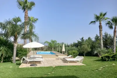Image de Villa appartement avec vue sur le golfe de Castellammare.