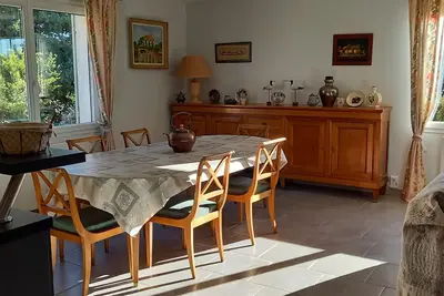 Image de Appartement de charme 2 à 5 pers avec jardin à Fontvieille au coeur des Alpill