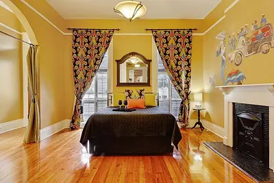 Image de Maison historique spacieuse 40% de réduction l'été 5br \/ 2. 5ba 14 personnes! !