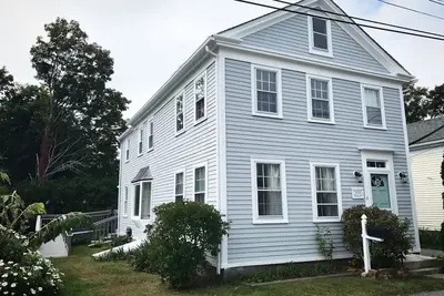 Image de Un héritage familial - Maison mystique historique du centre-ville de 1839