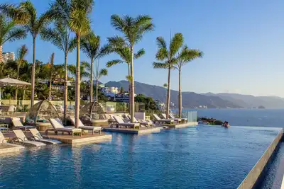 Image de Superbe 3400 Sqft Oceanfront Luxe, Casa Del Oso @ Sayan Beach, Simplement Le Meilleur