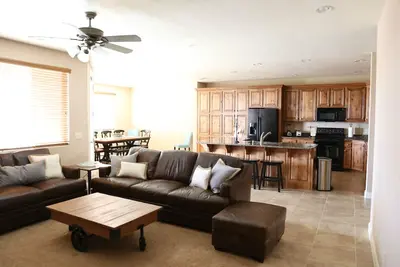 Image de Condo de luxe 4bd \/ 3bth à Las Palmas Resort, à partir de 240 $ par nuit