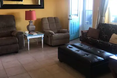Condo 2 Br Beach Walkway (Sea Isle Village Unit 37)