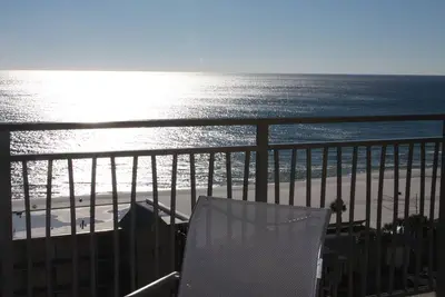 Image de Origine chez Seahaven Oceanview Two Br Corner Unit835 / 837