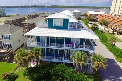 Image de Beach House Gulf Shores 4 bd 3. 5 ba Piscine Beach Lagoon Parking Ascenseur Privé