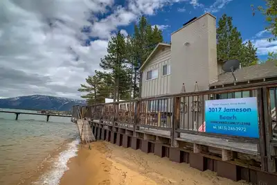 Image de Location en bord de mer à South Lake Tahoe - Communauté privée ~ Duplex
