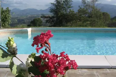 Image de Application Castellonesto-Lilla (2p). avec piscine