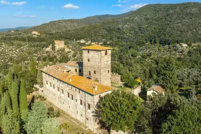 Image de Château Medieval à 15 km de Florence, dans le coeur du Chianti