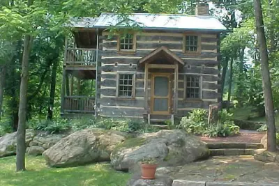 Image de Cabin historique sur 150 Acre Farm Dans Amish Country