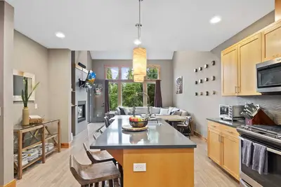 Image de Maison familiale Suncadia, Ă pied de tout! Avec bain Ă remous et foyer