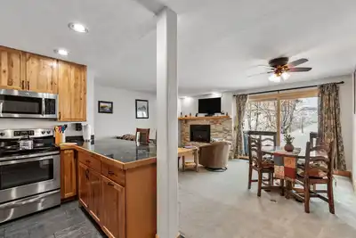 Image de Magnifique Condo Steamboat avec une vue fantastique sur la montagne!