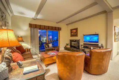 Image de Privé Récemment Rénové Condo Avec un Excellent Emplacement Steamboat