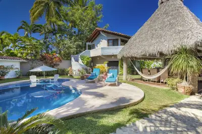 Luxueux 4 chambres avec piscine dans un endroit imbattable Sayulita