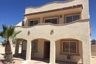 Image de Sand Dollar, Las Conchas, 3 chambres, 2. 5 salles de bain, 12 personnes, Tv satellite, BluRay, 150 $