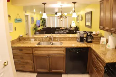 Image de Sandcastles Ocean View, New Standing Vacation Retreat, lisez notre avis!