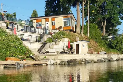 Image de Luxury Oceanfront Cottage