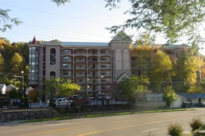 Image de Cascading Creek / Condos Gatehouse / 2 chambres / 6e étage