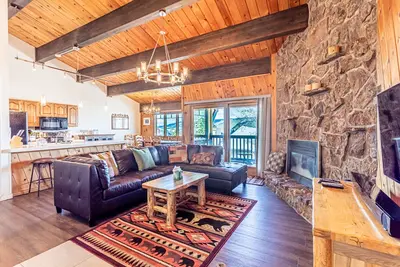 Image de Extra Large Condo w / Emplacement Fantastique Steamboat!