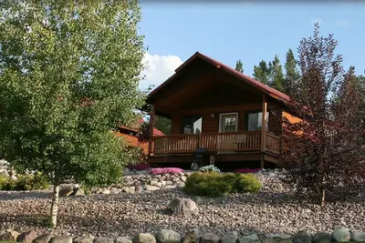 Rocky Mountain Cabin - Beautiful Private Set, 6 Miles To Glacier Park