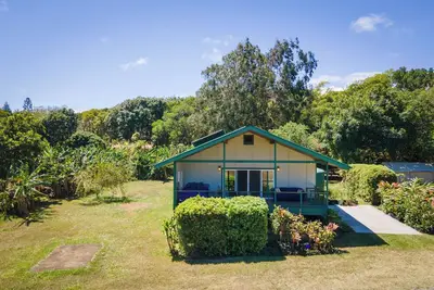 Cottage familial avec vue sur l'océan et romantique sur 10 acres de domaine privé
