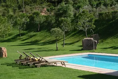Image de Belle maison rurale, piscine privée, 7 chambres toutes avec salle de bain, 14-17 p