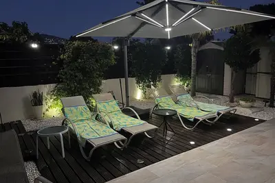 Image de Villa avec piscine privée et magnifiques vues