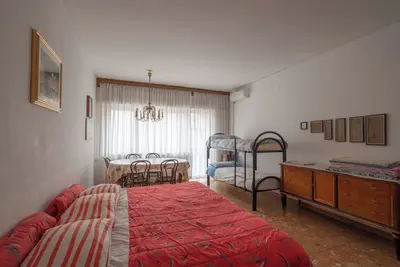 Image de L'appartement est à 5 minutes à pied de la gare de Mestre ferrroviaria