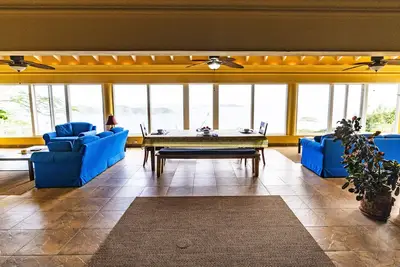 Image de Spectacular Moonswept Villa - Great Beyond Belief!