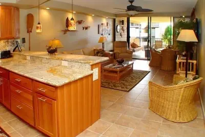 Image de Kamaole Sands -Fin Unité-Extra Large Lanai-Ocean View remodelé-Split Système Ac