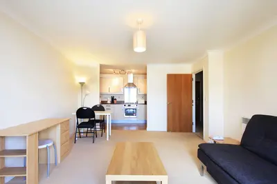 Image de Handleys Ct, Apt 16-1 Chambres de luxe