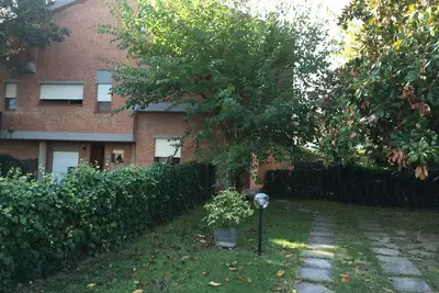 Appartement avec jardin dans villa à 100 mètres de la mer