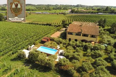 Image de Une maison de campagne pour vos vacances en famille au lac de Garde