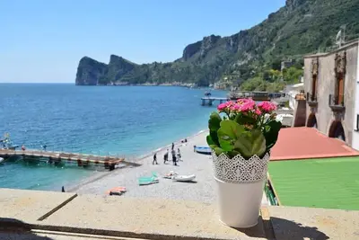 Image de Appartement sur la mer \"Musdea\" sur la plage de Nerano sur 2 niveaux