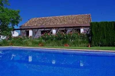 Image de New Listing: maintenant ouvert pour les réservations de 2018. Immense piscine près de Ronda