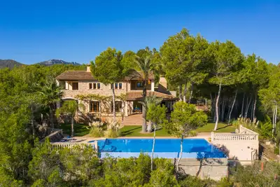 Image de Villa with fantastic sea views. May 1600€\/week