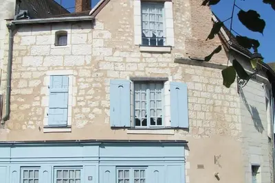 Image de La Petite Boutique, 15thC stone cottage in medieval town, Loire Valley