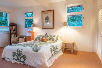 Image de Vente Sept 8-13 Belle lune de miel romantique Hanalei Location de vacances Steps \/ Beach