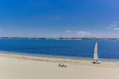 Image de Mission Bay Sand Vue panoramique -Upscale