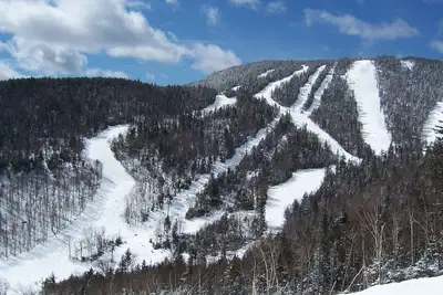 Image de Ski Gore Mountain! Belle Maison Neuve Pour 10 Personnes Et Proche Du Ski Et Du Village