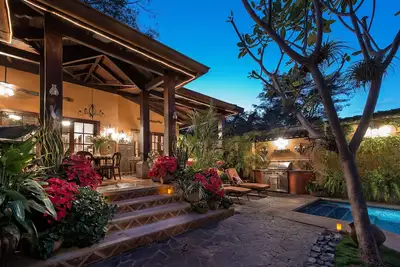 Image de \"Juste pour deux\", romantique, luxe, casitas, petit déjeuner gastronomique inclus!