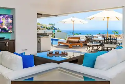 Image de Villa Del Toro Rojo, vue sur la mer à Pedregal - Concierge 24h \/ 24, Service de ménage quotidien