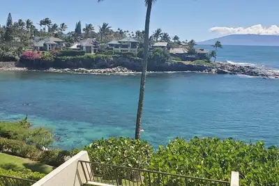 Image de Napili Point C-20, condo privé avec vue sur l'océan, 2bd / 2ba, bain avec tortues