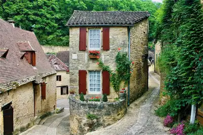 Image de Vivez la vie dans un village médiéval: La Petite Maison