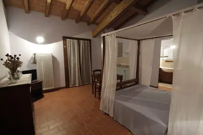 Image de Maison de vacances au bord du fleuve Po et entouré de vert dans Emiliana