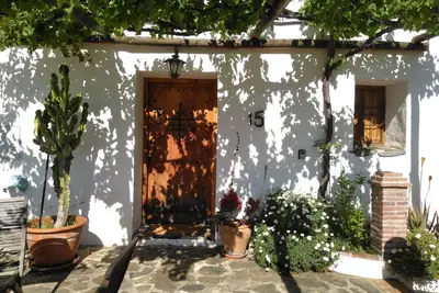 Image de Maison traditionnelle pour une expérience rurale de détente authentique dans la vraie Espagne