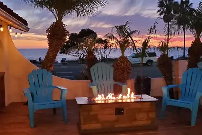 Image de Oceanfront Beach House